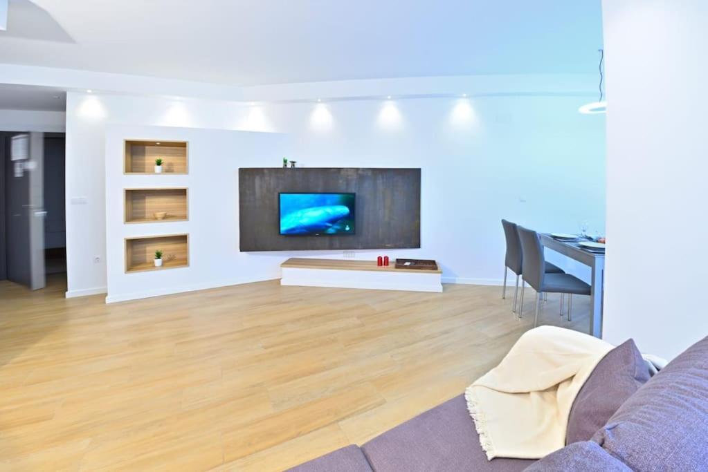 Casa En El Centro De อาลิกันเต ภายนอก รูปภาพ